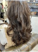 【重山】ホワイトグレージュコンマヘアネビージュボブウルフ