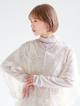 七ッ星+ ベージュミニボブスタイル*