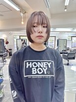 ヴェイン 渋谷(vain)&nbsp;フレンチカジュアル/ミルクティーアッシュ/ぱっつん前髪ミニボブ