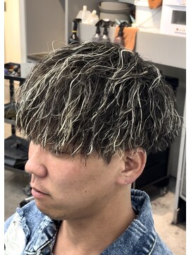 メンズフィール 東梅田店(MENS FEEL) ツイストスパイラル×ホワイトメッシュ MENSFEEL東梅田店