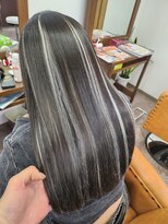 エーガール美容室(A-girl)&nbsp;コントラスト