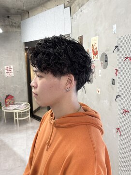 ドアホワイト(door white) 前髪を上げる方におすすめ！！スパイラルパーマ