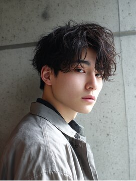 キャンバス バイ ネオリーブ 横浜西口(Canvas by neo.) マッシュ/スパイラル/センターパート/ニュアンスパーマ/横浜