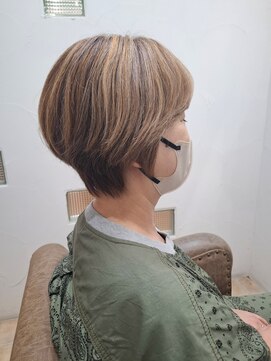 ロマン バイ ルームス(浪漫 by ROOMS) 白髪ぼかし/ショート/スッキリショート/40代/50代/60代/戸塚