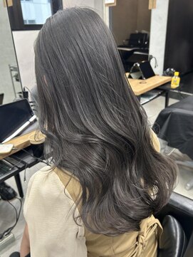 キラ 渋谷(KILLA) ツヤ髪スタイル/ミディアムレイヤー/ブルージュ/グレージュジュ