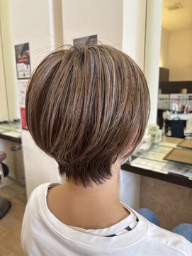 レーブ バイ ファースト 岩切店(reve by first) 白髪ぼかしハイライト×ボブ