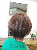 大人くびれショートヘア