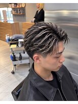 ノーマ(no-ma)&nbsp;【センターパート】直毛・毛流れが出にくい方に