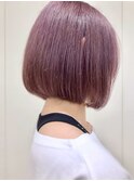 大人かわいい前下がりボブ×ピンクパープルカラー