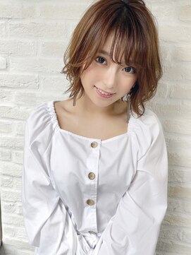 ヘアリゾート粋 新宿三丁目本店 《前地 麻衣》ショートヘアでも可愛い 女子アゲゆるふわショート