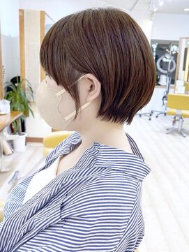 モリオ フロム ロンドン 成増店 【morio成増 芹澤】丸みショートボブ グレージュカラー