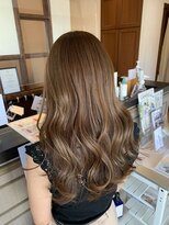 ブランシェ神領店&nbsp;【林】極細ハイライトで作る艶カラー