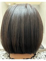 ロウ 町田(ROW) ミニボブ、グレージュカラー/村上