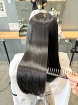 ルーム プロデュースドバイ アミカ(Room produced by Amica) 髪質改善縮毛矯正