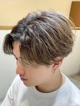 ビューブルー 亀戸錦糸町(VIEW BLUE) 毛流れセンターパートカルマパーマ/ハイライトニュアンスパーマ