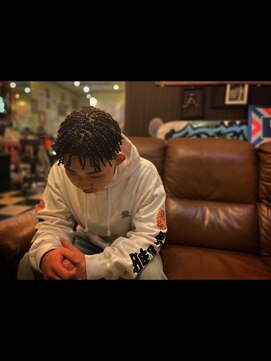 クイーンズバイジェントルマンバーバー(queens by gentlemanBarber) Uchi style