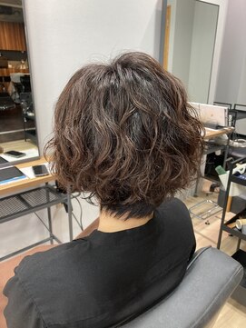 ループ バイ エスポワール(LoooP by Espoir) カーリーボブスタイル