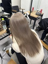 スワイ(SWAY)&nbsp;ブリーチハイトーンエクステ髪質改善