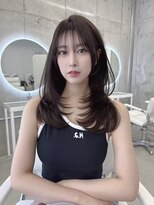 フォンズ(FONS)&nbsp;透明感ダークグレージュ/ロングレイヤー/ワンカール/表参道