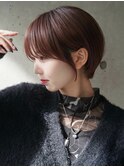 大人可愛い20代30代40代黒髪前下がりひし形小顔ボブ丸みショート