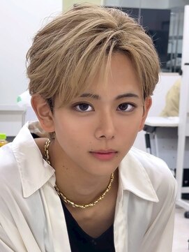 ナチュラル 渋谷(NATURAL) フェザーパーマ/スパイキーショート/サーフカール[メンズ/渋谷]