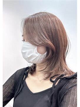 ウリ 横浜(uli) レイヤースタイル