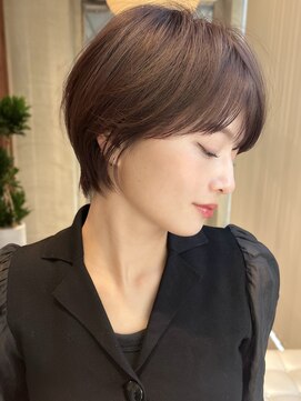 サン 白金台(SUN) 小顔サイドバングの丸みショートボブ白金目黒