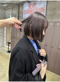 お肌が白く見えるラベンダーブラウンカラー