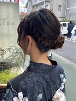 ヴィサージュプラス(VISAGE plus) 浴衣に合わせた大人可愛いまとめ髪