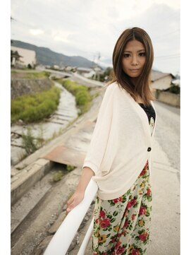 オーバーキャプテンネイキッド(OVER CAPTAIN NAKED) バングレスセミディ＊ランダム外国人風カラー