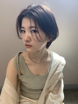ディフィー(Defi) ハンサムショート【大阪 京橋】