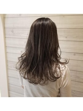 クレア(CREA) 暗めのブルージュ