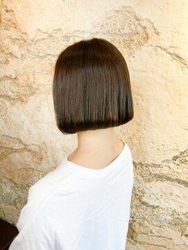 フロール 上大岡(Flor) 【Flor上大岡】*ミニボブ+チャコールグレー*