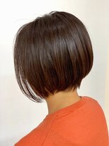 クオリス 赤塚店(QUALIS) 大人可愛い20代30代40代暗髪カラー前下がり小顔ボブ丸みショート