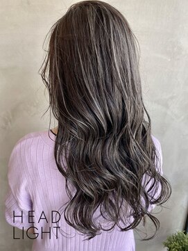 アーサス ヘアー デザイン 自由が丘店(Ursus hair Design by HEADLIGHT) シルバーベージュ_SP20210607