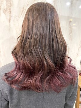 ラビス 浦和(Lovis) デザインカラー/レイヤーカット/ウェットヘア/夏のヘアアレンジ