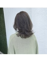 チーク(CHiiK)&nbsp;グレージュ