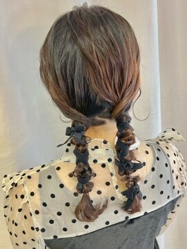 ミテ(MiTe) アレンジヘアセット　ツインテール　お呼ばれ　パーティーヘア