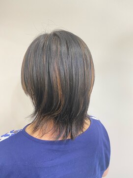 アルテシア 川口東口(Artesia by anyhow) ケアブリーチ使用ハイライト/ウルフ/スタイリング楽