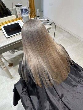 アプリ バイ リアン 浦和(appri by Rien) ベージュカラー