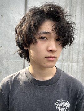 カー(KAH) メンズパーマ　メンズカット　ツーブロック　癖毛風　ルーズ