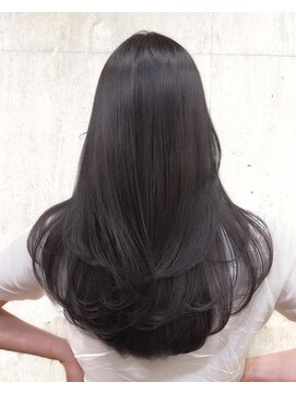 サイン 渋谷(SIGN) ザクザクレイヤーカット巻き方簡単ミディアムロング韓国表参道