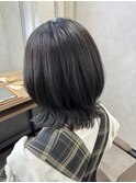 ダークグレー