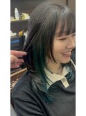 レイヤーカット×インナーグリーン