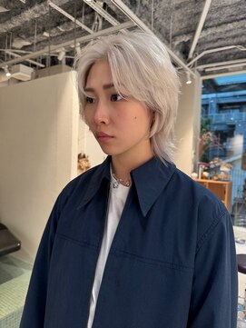 エルム 原宿 表参道(yelm) ショートウルフ/ブリーチ2回～出来るホワイトカラー