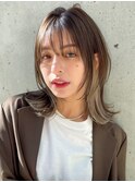切りっぱなしボブ/外ハネ/イヤリングカラー/大人可愛い