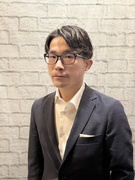 グレイスフル バーバープラチナム 六本木店(Graceful Barber platinum) ビジネスナチュラルニュアンスパーマ