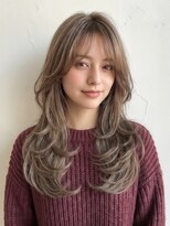 オンク 新宿(onk)&nbsp;黒髪/グレーベージュ/レイヤーロング/前髪パーマ[新宿駅]