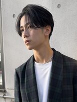 アコロン(acoron)&nbsp;大人ナチュラルな黒髪センターパート【新宿】