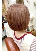 アール(hair salon R.)&nbsp;ブリーチ／ピンクベージュ／ボブ
